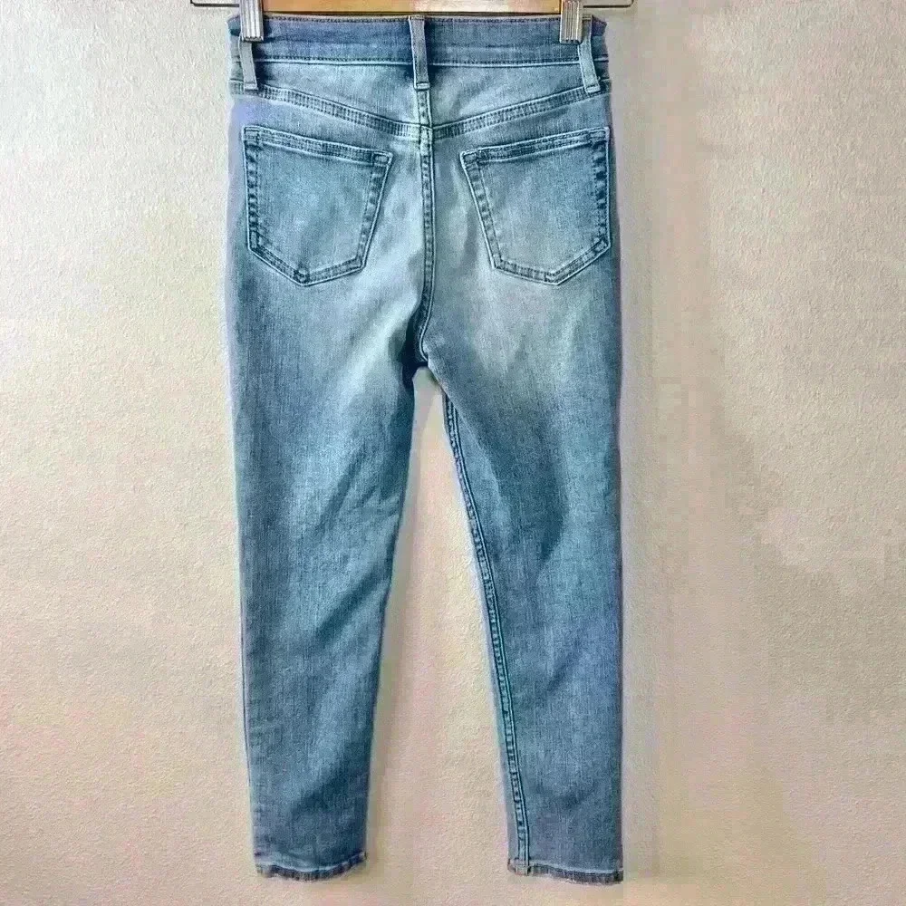 GAP Teen Girls Sky High Rise Ankle Jeans with Exposed Fly Size 8